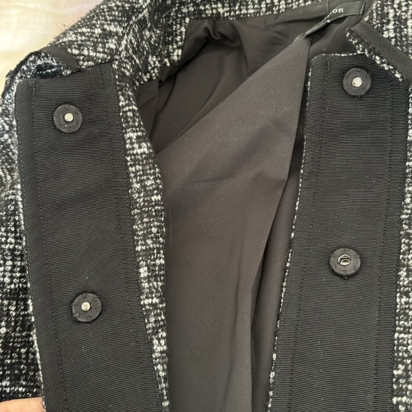 Ann Taylor Tweed Blazer size 4 - Picture 8 of 8